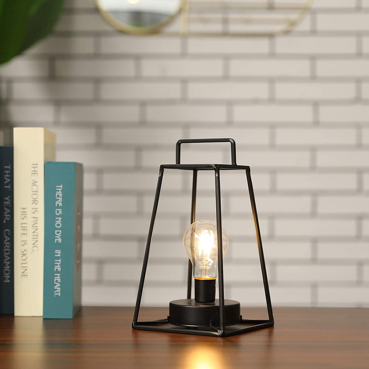 Lattice Table Lamp